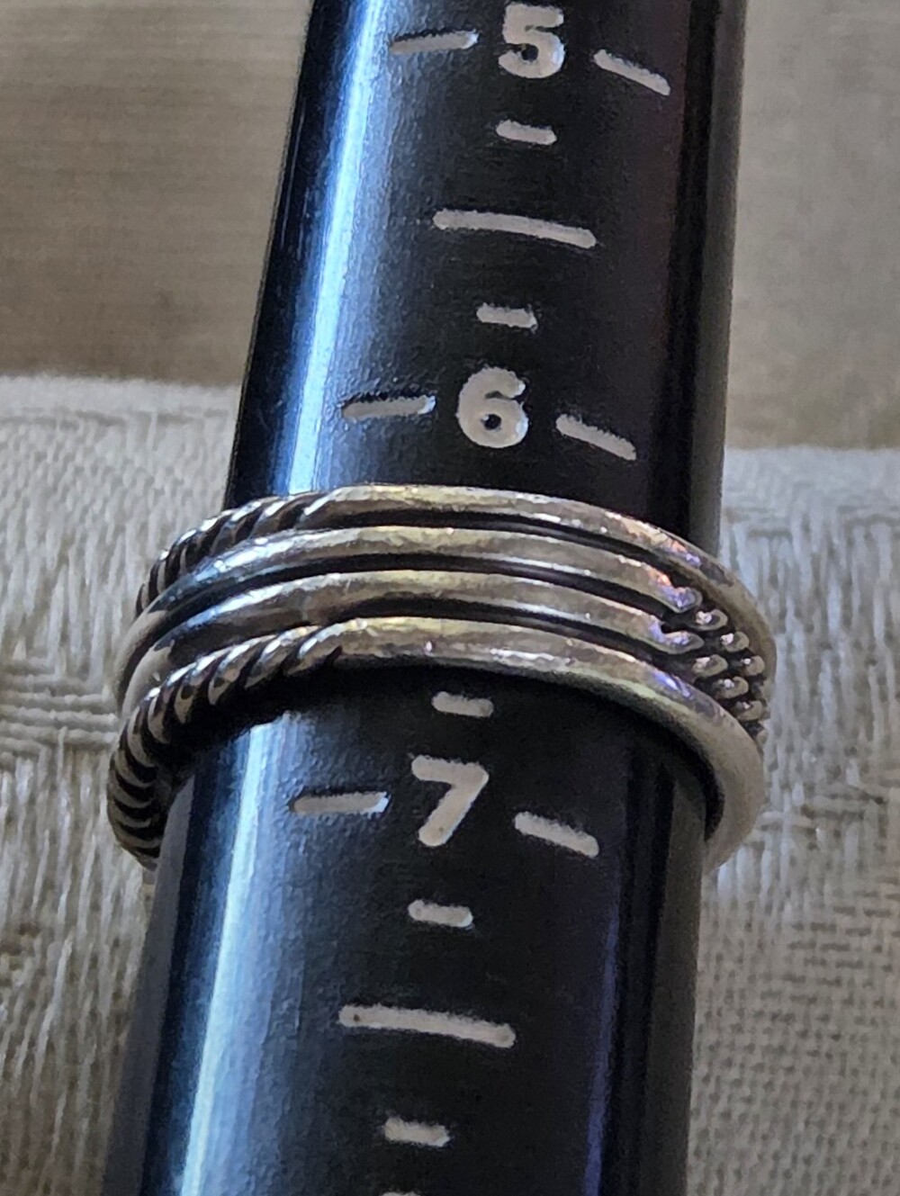 David Yurman Signature X Crossover Ring in SS and 18k, Size 6.5 - Picture 7 of 8